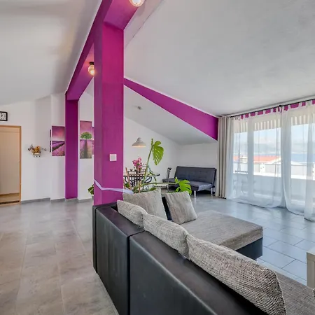 Deepwater House Daire