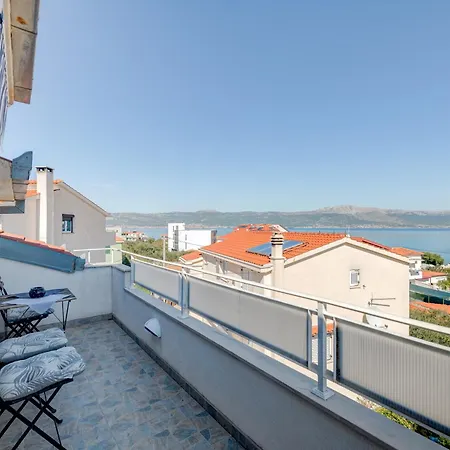 Apartment Deepwater House